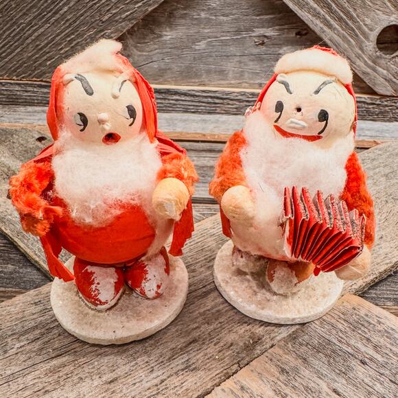 Pair of Adorable 1950’s Vintage Santas-Spun Cotton Crepe Corn Husk Paper Mache - Picture 1 of 10
